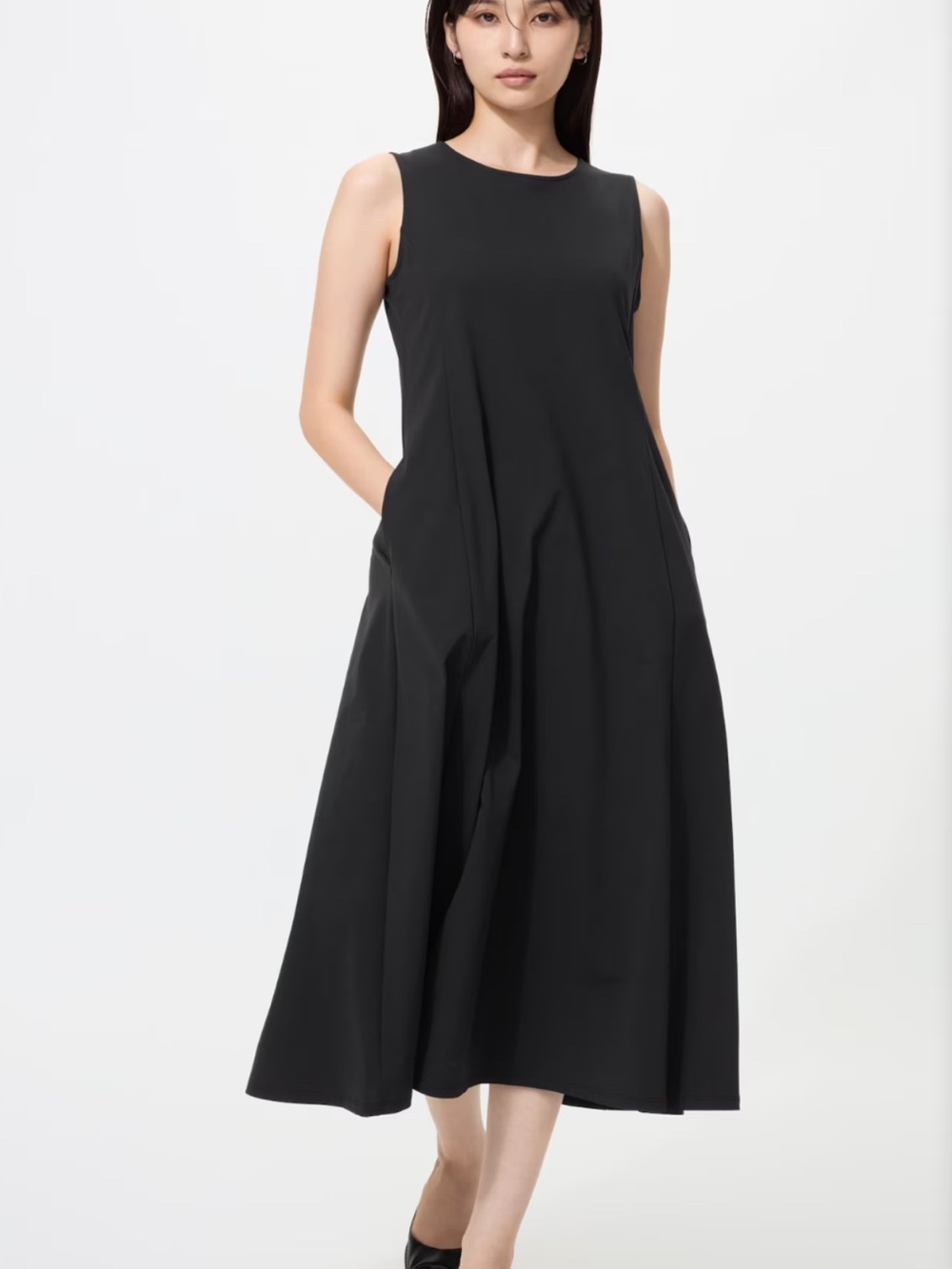 Uniqlo AIRISM Black Sleeveless Dress